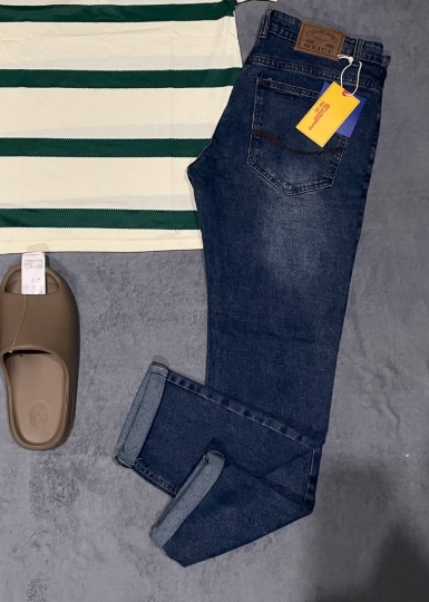 Jeans size 34