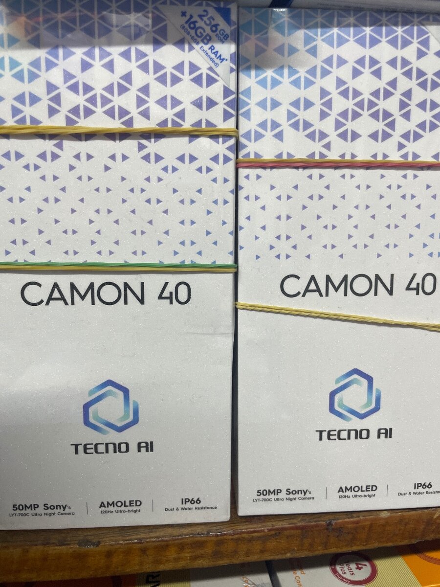 TECNO CAMON 40