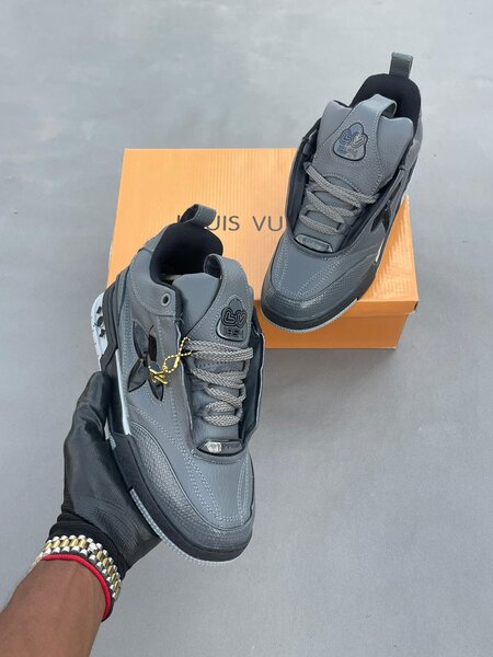 Chaussures LV Trainer homme