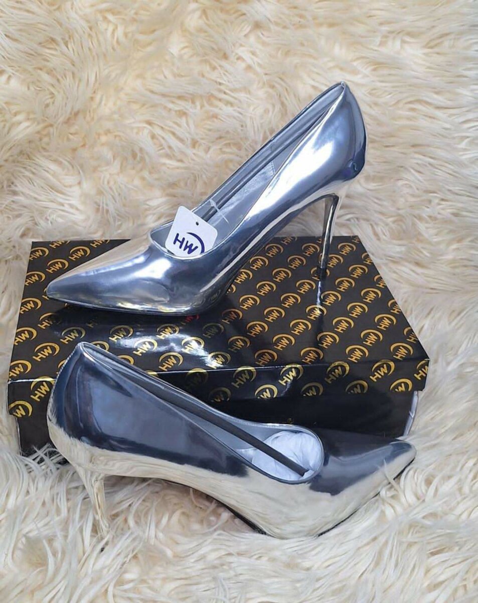 Escarpins élégants métallisés