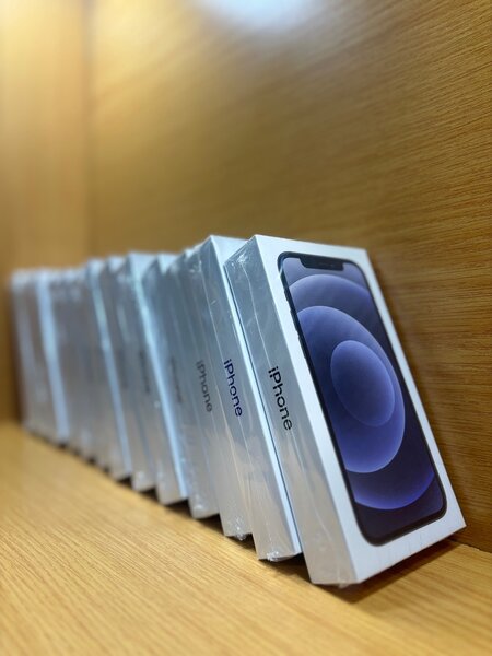 iPhone 12