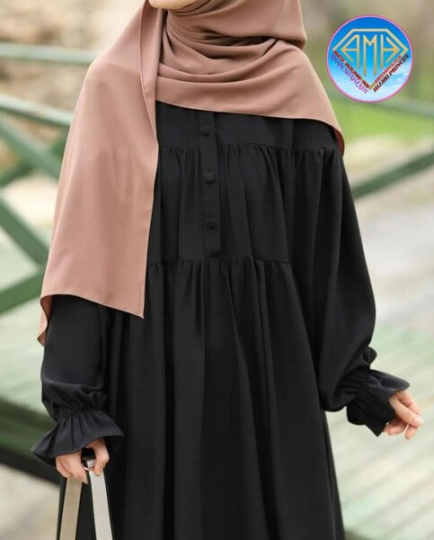 *Without Stoller Only Kaaj Button Abaya*