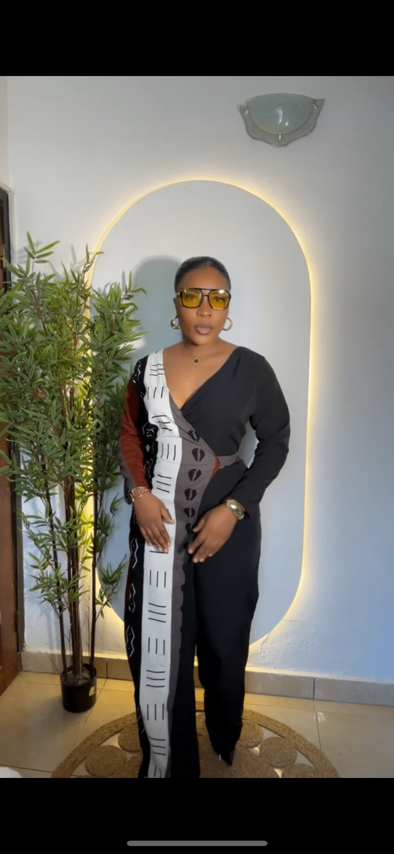 Combinaison élégante asymétrique