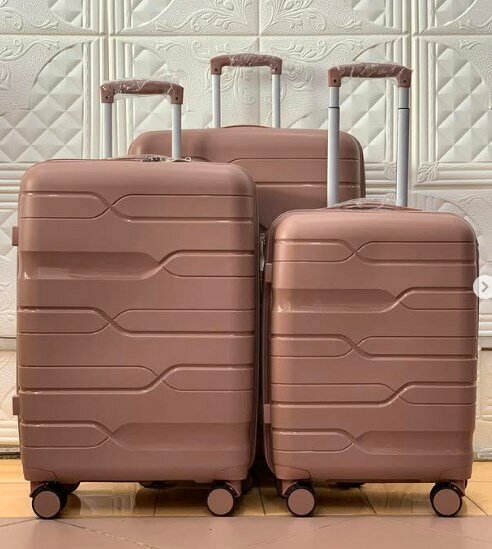 Set of 3 suitcases beige