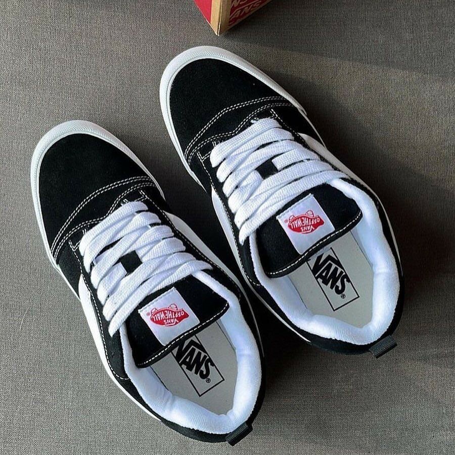 VANS KANU