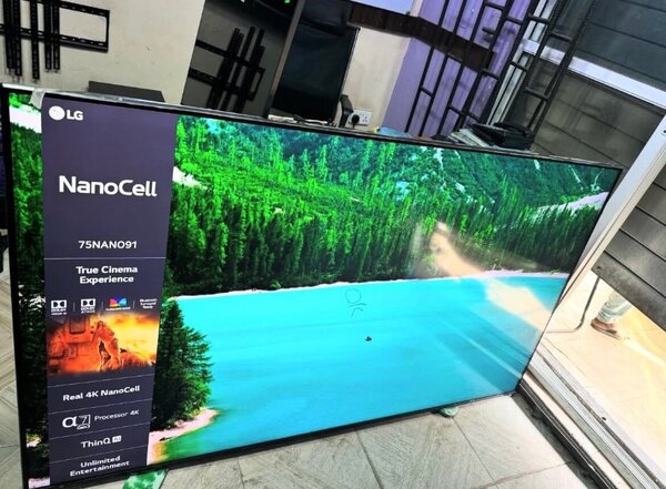 65" LG 4K SMART TELEVISION