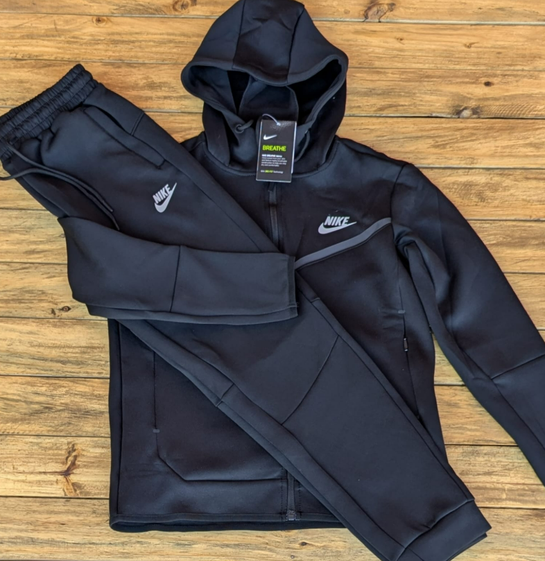 Nike suit