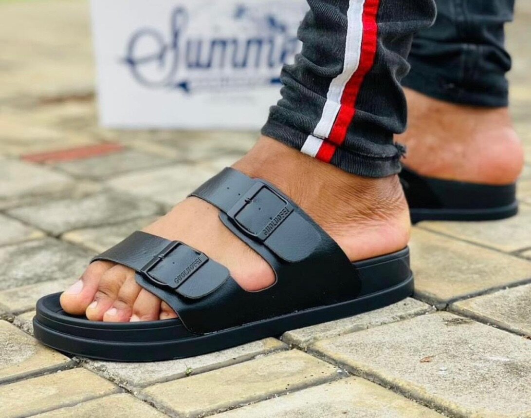 Chaussure en cuir pour homme