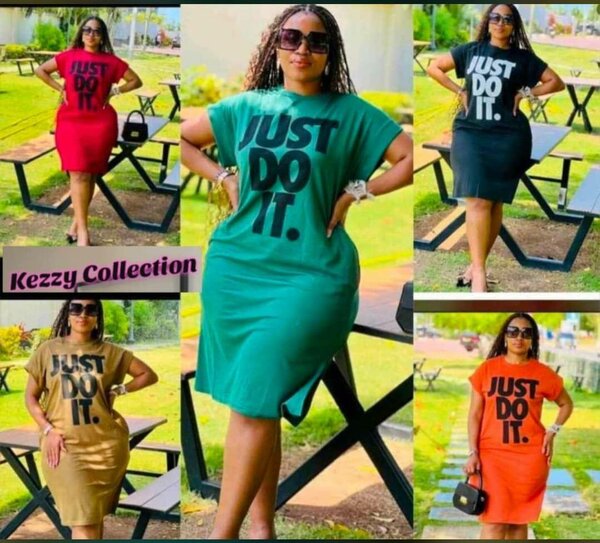 Robe T-shirt avec slogan
