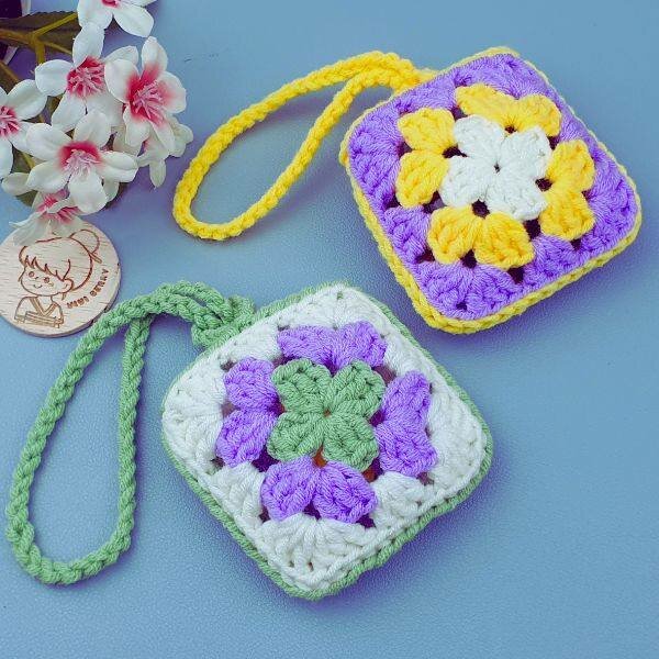 Étui pour Airpod au crochet