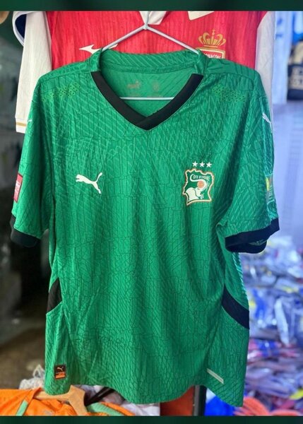 Maillot de foot vert homme