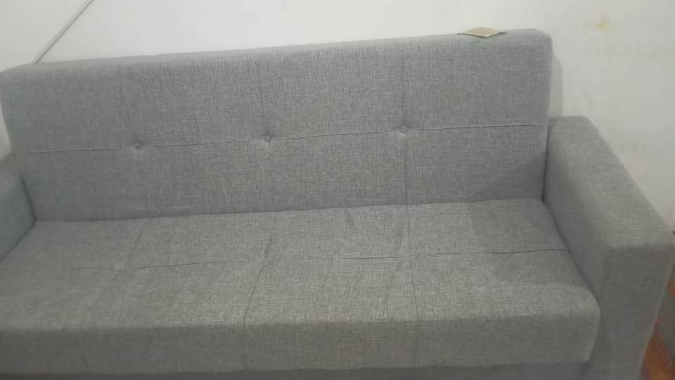 Продаю диван раскладной новый