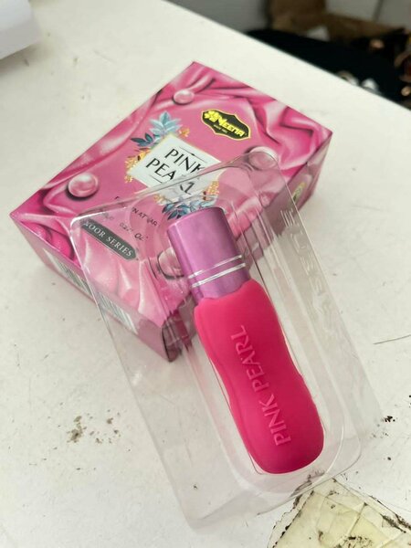 Meena pink pearl oil perfume