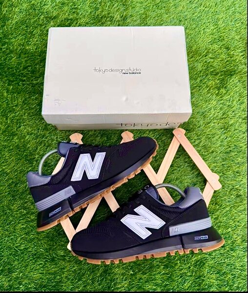 Baskets Nike modernes