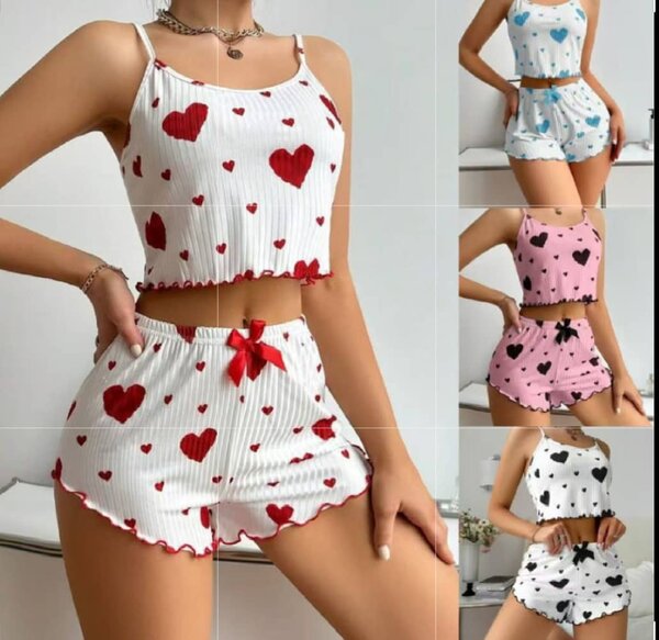 Ensemble pyjama femme imprimé coeur