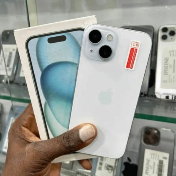 Iphone 15 simple
