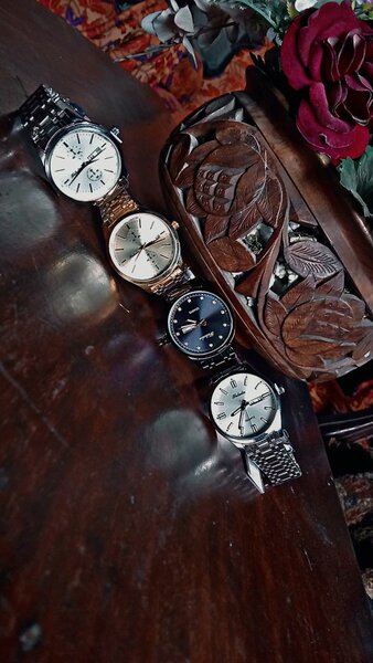 Boys watch