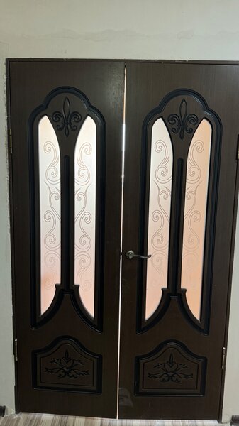 Продаю межкомнатные двери