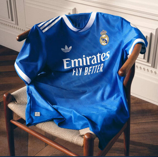 Maillot de football bleu