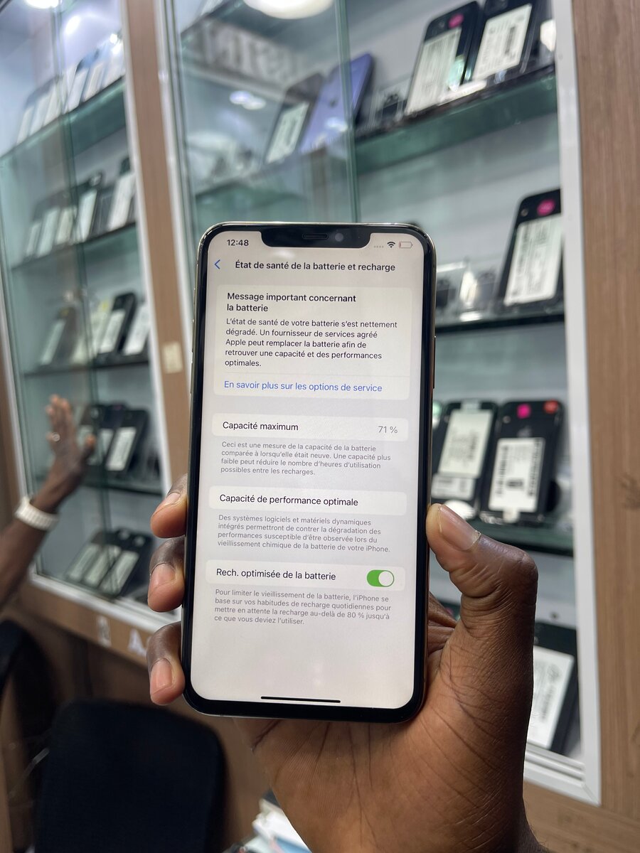 iPhone 11 Pro Max 64Go