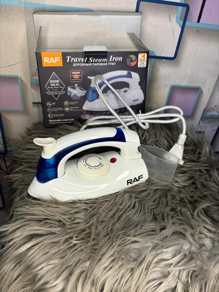 Mini Fer à Repasser Portatif