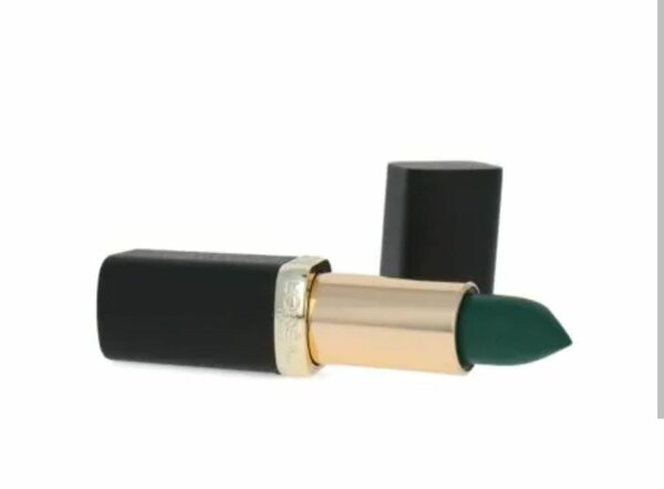 Rouge à lèvres vert intense