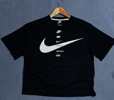 Nike new release SWOOSH t shirt size : M