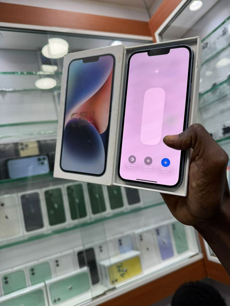 iPhone 14 Bleu 128 Go Débloqué