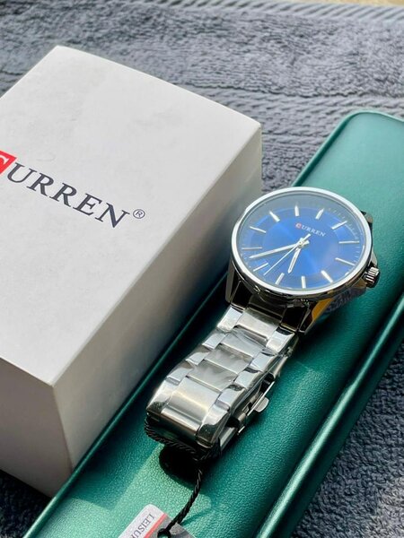 Montre curren femme