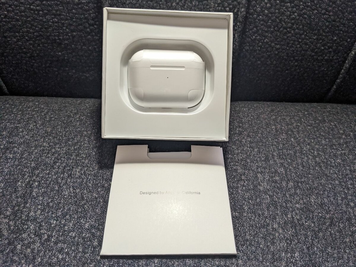 Original iPhone AirPods Pro 2