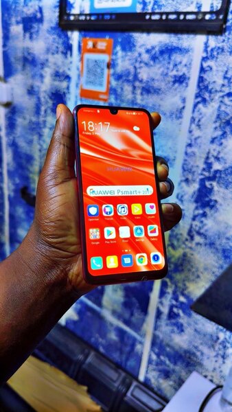 Huawei psmart+ 2019