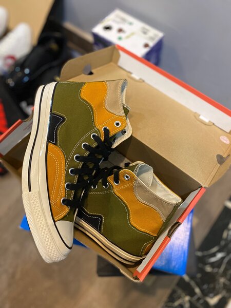 converse chuck taylors 70-high top ( authentic )