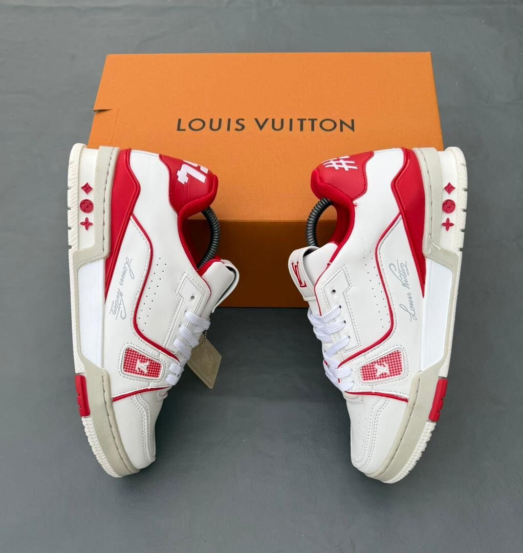 Baskets Louis Vuitton Rouges