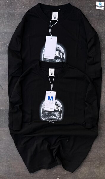 T-shirts assortis noirs