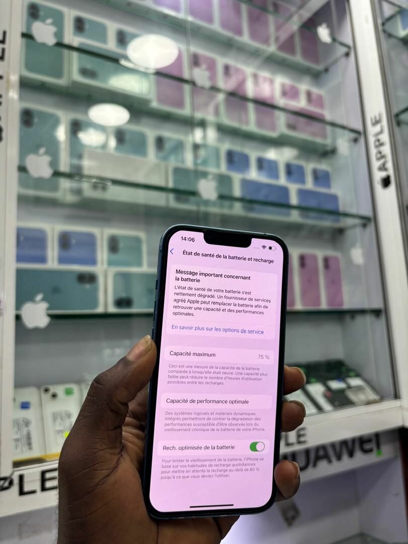 iPhone 13 Bleu - 128 Go