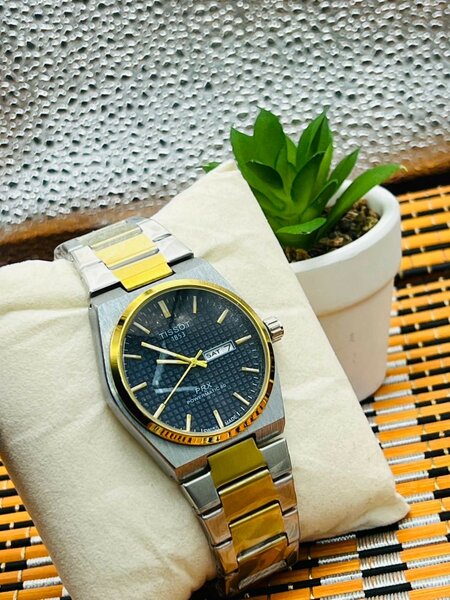 Montre élégante Tissot Homme