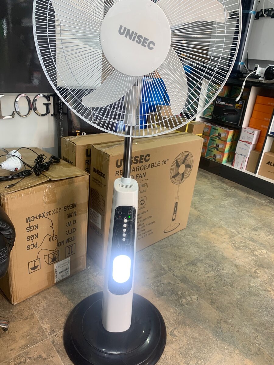 Rechargeable fan