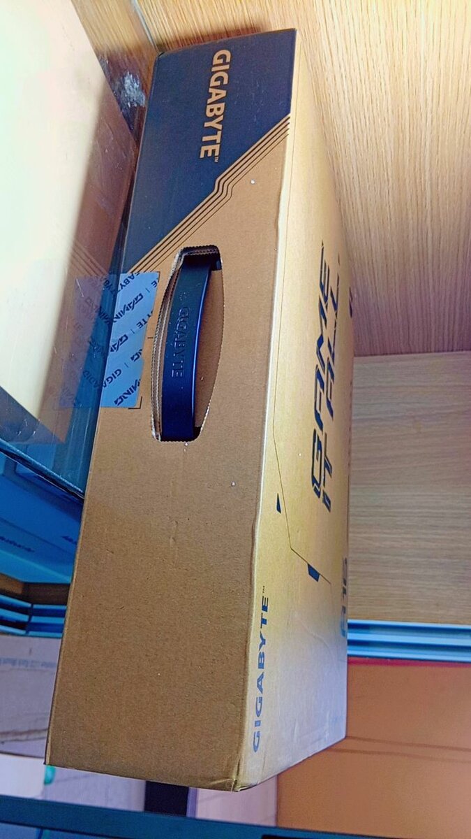 Gigabyte Laptop 16'' i7 RTX