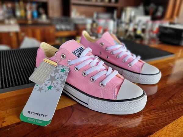 Baskets basses en toile colorées