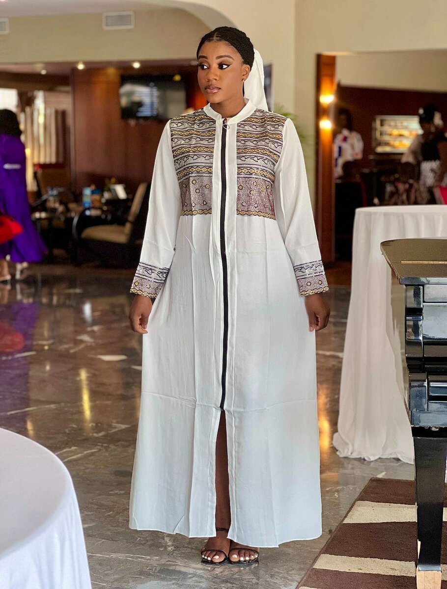 Robe Caftan Élégante