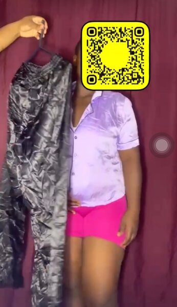 Robe Évasée Dentelle Élégante