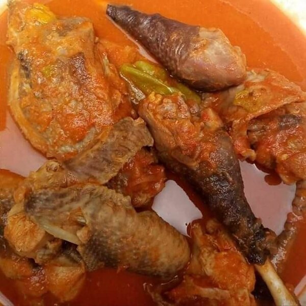 KEDJENOU DE PINTADE + RIZ