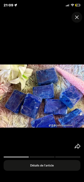 Savon artisanal coloré