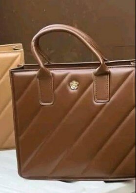 Medium size bag dark brown
