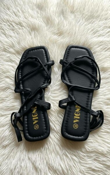 Sandales plates VICA en cuir