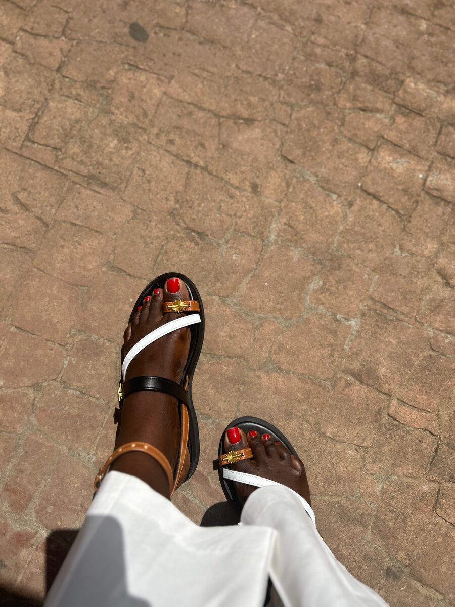 Sandales élégantes en cuir