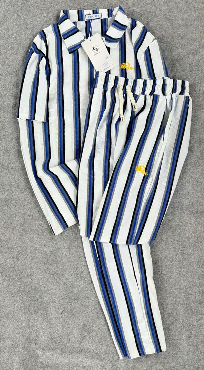 Pyjama rayé confortable unisexe