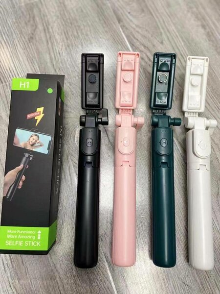 Digital mini selfie tripod