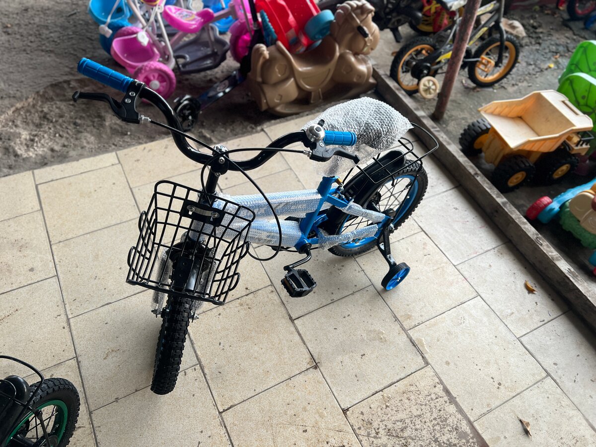 Vélo Enfant BMX avec Panier