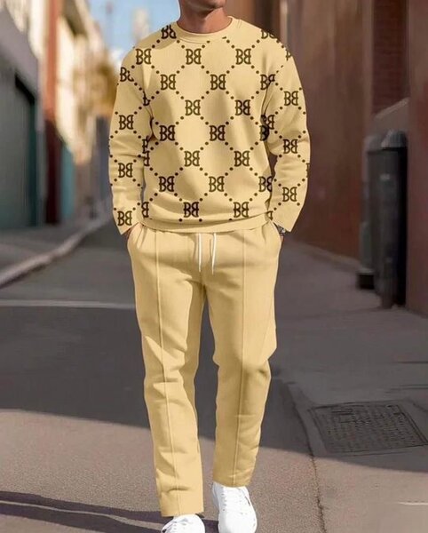 Ensemble de jogging beige élégant